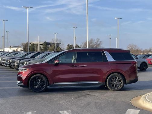 2023 Kia Carnival SX Prestige