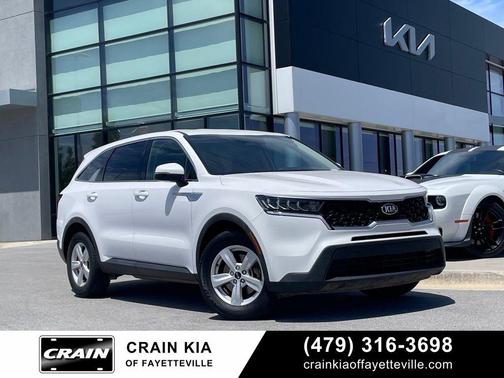 White Pearl 2021 Kia Sorento LX
