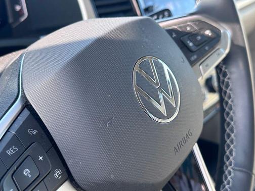 2022 Volkswagen Atlas 3.6L SE w/Technology