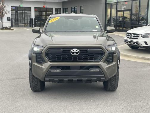 2024 Toyota Tacoma TRD Off Road