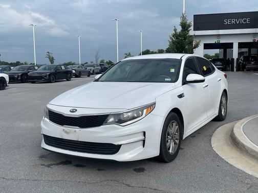 Snow White Pearl 2016 Kia Optima LX