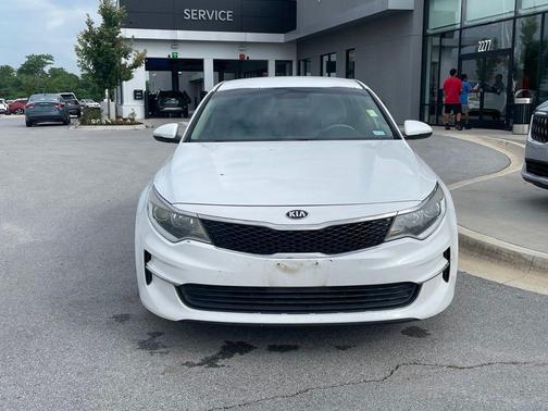 Snow White Pearl 2016 Kia Optima LX