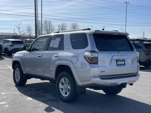 2024 Toyota 4Runner SR5
