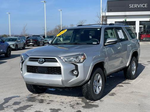2024 Toyota 4Runner SR5