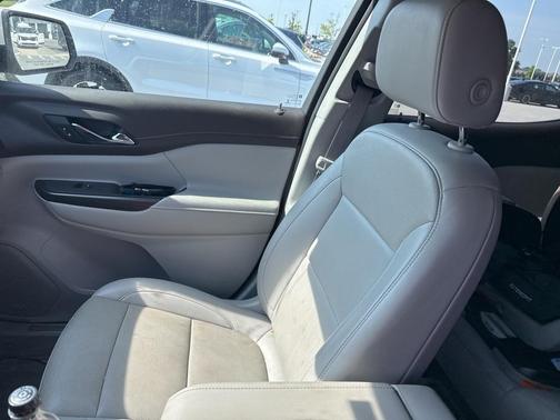 2021 GMC Acadia FWD SLT