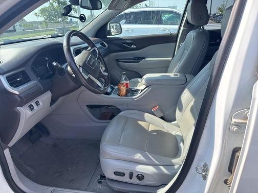 2021 GMC Acadia FWD SLT