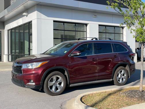 Ooh La La Rouge Mica 2016 Toyota Highlander Limited
