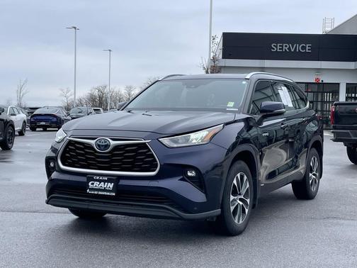 2020 Toyota Highlander Hybrid XLE