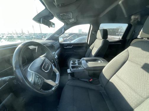 2022 GMC Sierra 1500 SLE