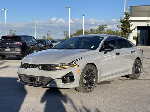 2024 Kia K5 GT-Line