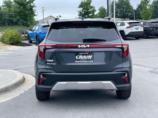 Gray 2026 Kia Seltos EX
