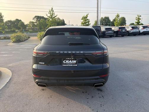 Biscay Blue Metallic 2019 Porsche Cayenne Cayenne