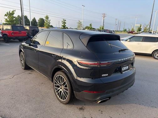 Biscay Blue Metallic 2019 Porsche Cayenne Cayenne