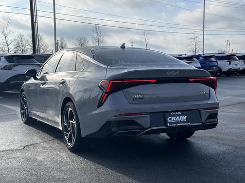 2025 Kia K5 GT-Line