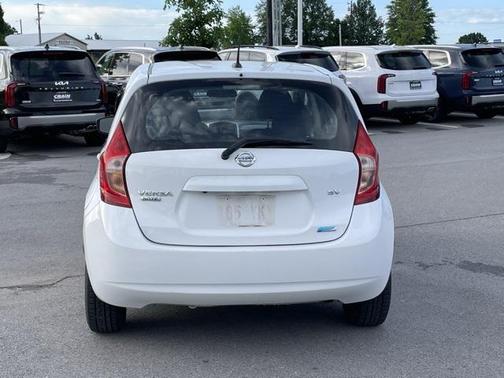 2016 Nissan Versa Note SV