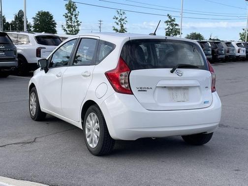 2016 Nissan Versa Note SV