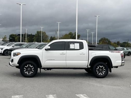 2023 Toyota Tacoma TRD Off Road