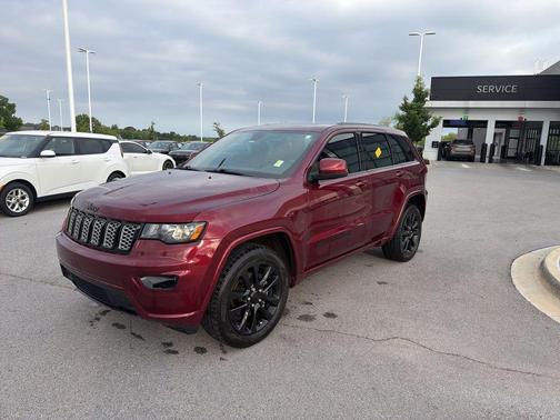 Velvet Red Pearlcoat 2018 Jeep Grand Cherokee Altitude
