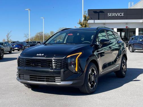 Black 2026 Kia Sportage Hybrid EX