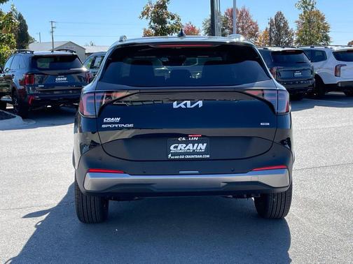 Black 2026 Kia Sportage Hybrid EX