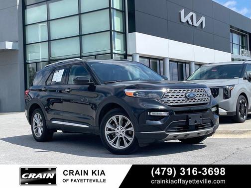 Black Metallic 2024 Ford Explorer Limited