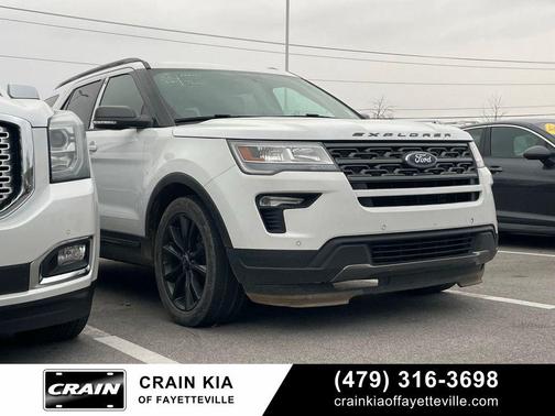 OXFORD WHITE 2018 Ford Explorer XLT