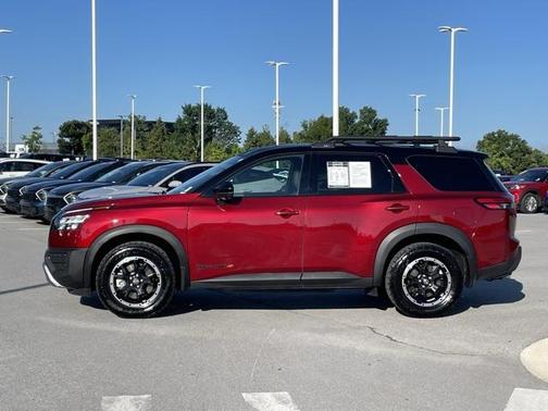 2024 Nissan Pathfinder Rock Creek 4WD