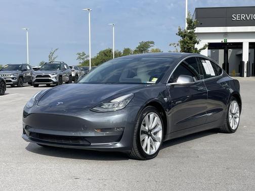 2019 Tesla Model 3 Long Range