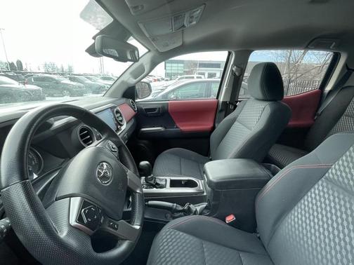 2023 Toyota Tacoma SR5