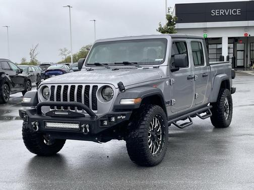 2020 Jeep Gladiator Sport S