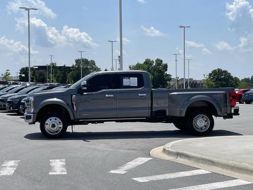 2024 Ford F-450 Lariat
