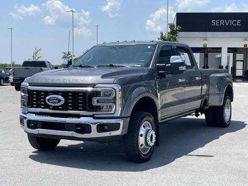 2024 Ford F-450 Lariat