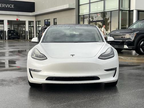 2020 Tesla Model 3 Long Range