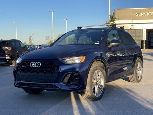 2025 Audi Q5 45 S line Premium