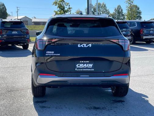 Ebony Black 2026 Kia Sportage EX