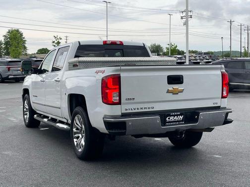 Summit White 2018 Chevrolet Silverado 1500 LTZ