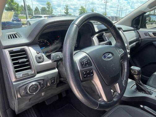 Lightning Blue Metallic 2019 Ford Ranger XLT