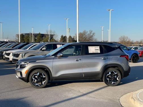 Steel Gray 2026 Kia Seltos S