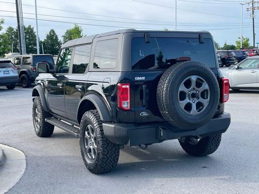 SHADOW BLACK 2023 Ford Bronco Big Bend