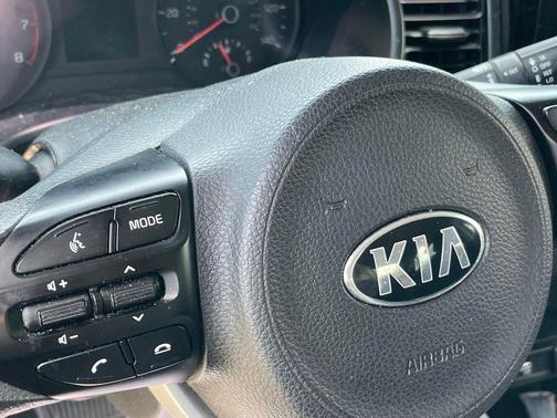 Aurora Black 2021 Kia Rio LX