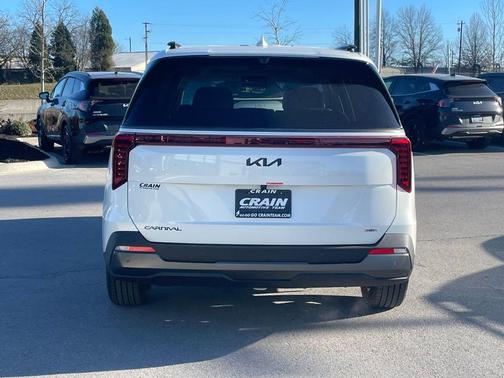 Snow White Pearl 2026 Kia Carnival Hybrid SX Prestige