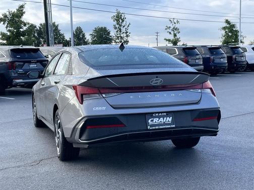 2025 Hyundai ELANTRA Sport
