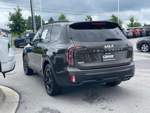 Moss 2024 Kia Telluride SX X-Line