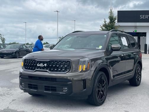 Moss 2024 Kia Telluride SX X-Line