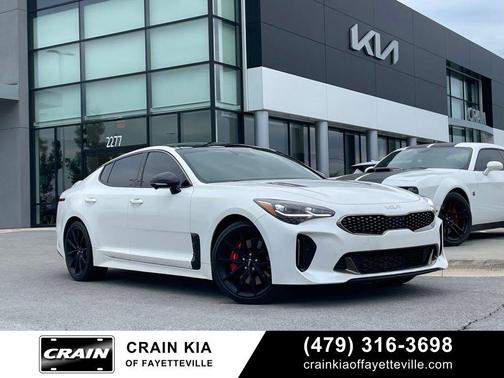 Snow White Pearl 2022 Kia Stinger GT2