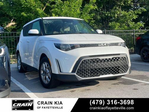 Snow White Pearl 2025 Kia Soul LX