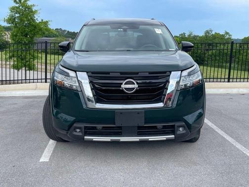 Green Pearl 2022 Nissan Pathfinder SL 2WD