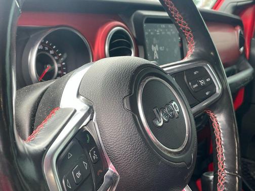 Firecracker Red Clearcoat 2021 Jeep Wrangler Rubicon