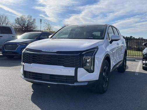 2026 Kia Sportage LX