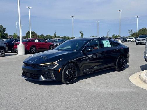 Aurora Black 2026 Kia K5 GT-Line